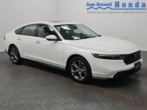 Certified 2024 Honda Accord EX image 1