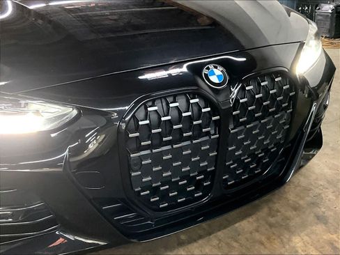 Used 2023 BMW 430i xDrive Convertible w/ M Sport Package AWD/4WD image 31