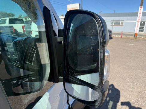 Used 2023 RAM ProMaster 2500 image 30