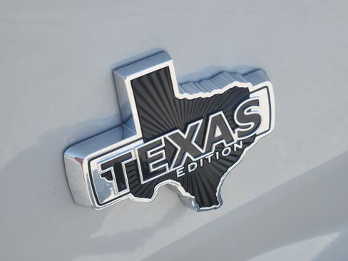 New 2026 Ford F150 XLT w/ Equipment Group 301A Standard RWD image 9
