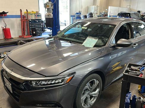 Used 2020 Honda Accord EX-L image 5