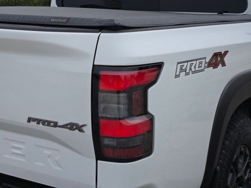 Used 2023 Nissan Frontier PRO-4X w/ Pro-4X Premium Package AWD/4WD image 12