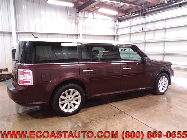 Used 2009 Ford Flex SEL FWD image 3