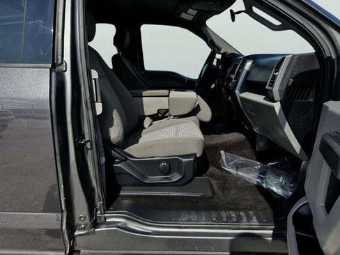 Used 2018 Ford F150 XLT RWD image 42