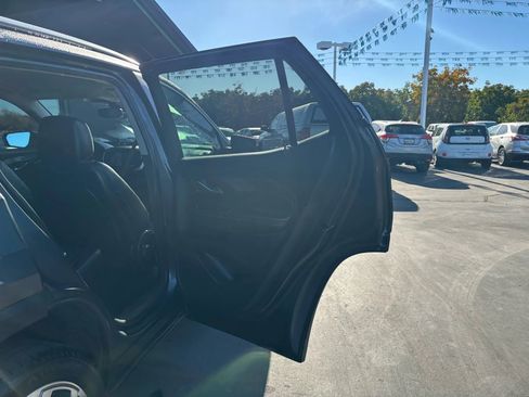 Used 2020 GMC Terrain SLT w/ Preferred Package image 16