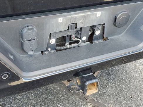 Used 2021 GMC Sierra 1500 Denali w/ Driver Alert Package II image 36