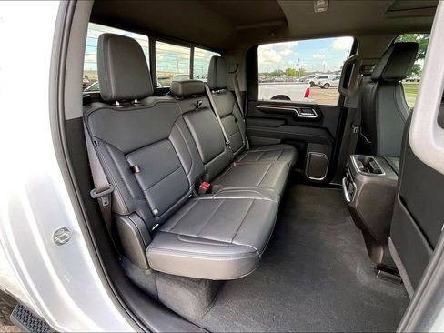 Used 2025 GMC Sierra 2500 Denali w/ Denali Reserve Package AWD/4WD image 22