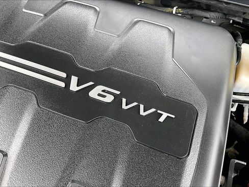 Used 2019 Jeep Cherokee Limited w/ Trailer Tow Group AWD/4WD image 33