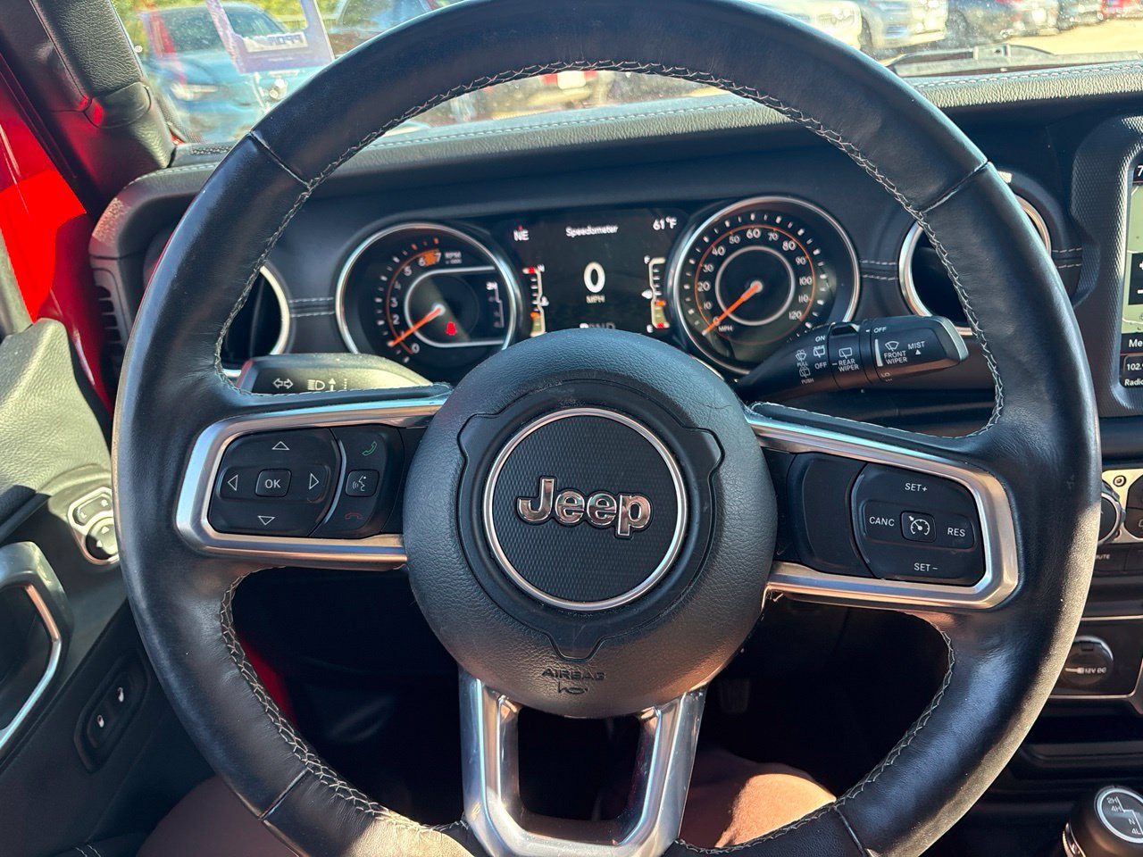 Used 2019 Jeep Wrangler Unlimited Sahara AWD/4WD image 27