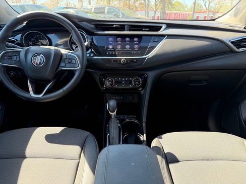 Used 2022 Buick Encore GX Select image 12