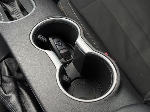 Used 2019 Ford Mustang Coupe image 48