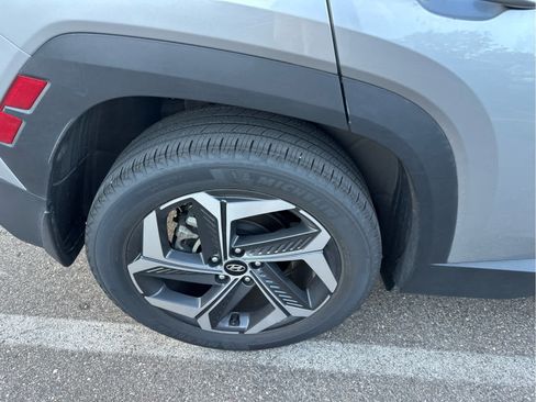 Certified 2024 Hyundai Tucson SEL w/ Convenience Package AWD/4WD image 4