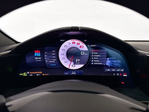 Certified 2025 Ferrari Roma Spider RWD image 91