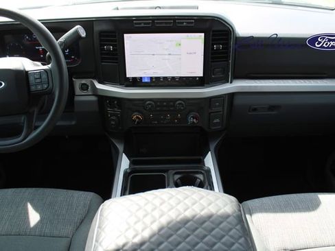 Used 2024 Ford F250 XLT w/ Black Appearance Package image 14