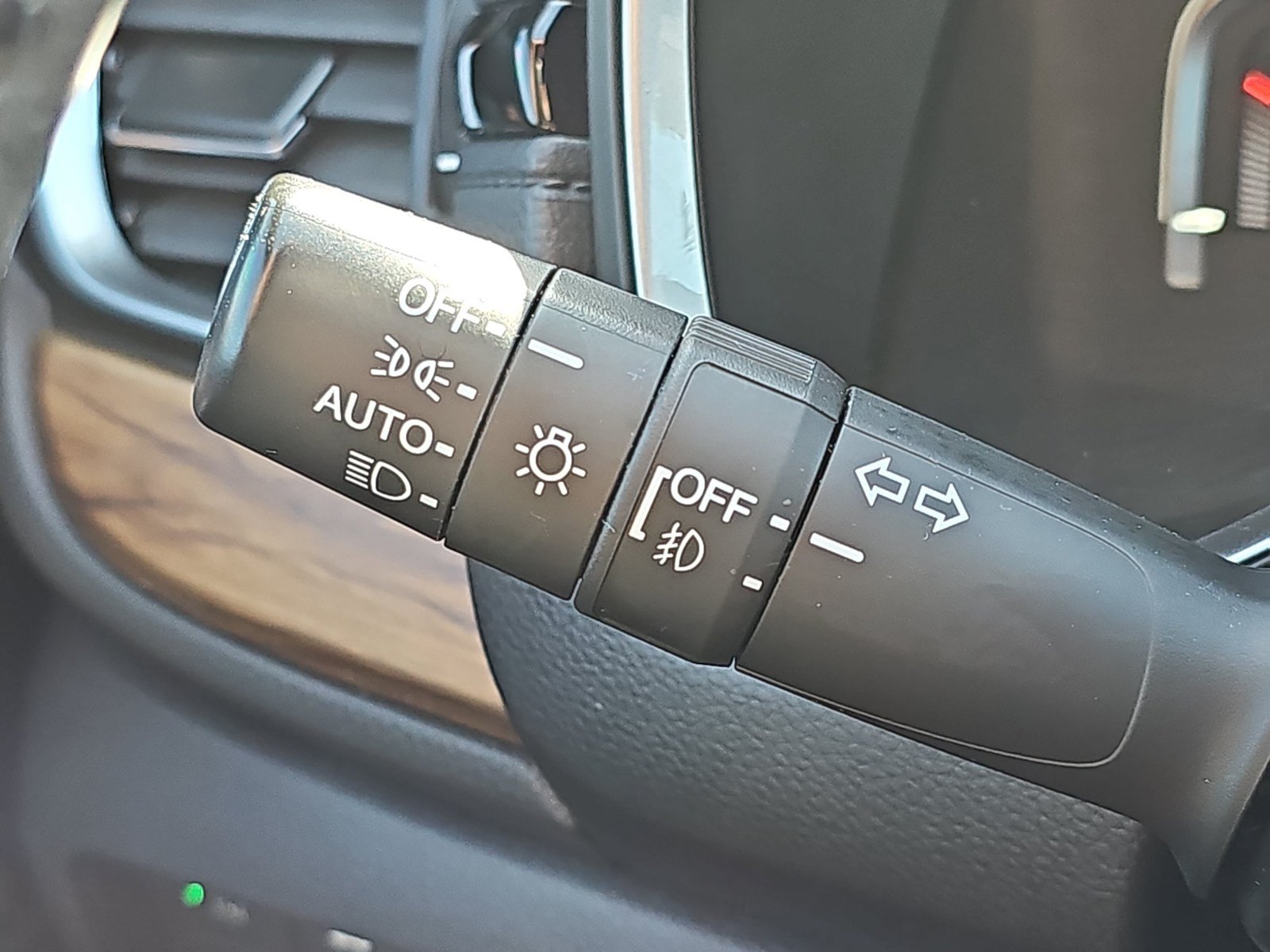 Used 2020 Honda CR-V Touring image 33