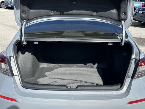 Used 2025 Honda Civic Sport image 11