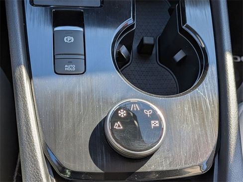 Certified 2023 Nissan Rogue SV image 17