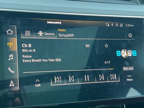 Used 2024 Audi Q8 e-tron Prestige w/ Prestige Package image 18