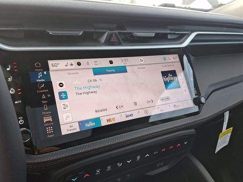 New 2026 Jeep Cherokee Overland w/ Trailer Tow Group image 16