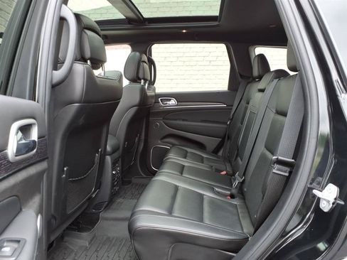 Used 2018 Jeep Grand Cherokee High Altitude AWD/4WD image 13