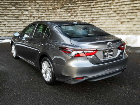 Certified 2021 Toyota Camry LE image 10