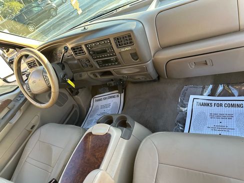 Used 2002 Ford Excursion Limited AWD/4WD image 8