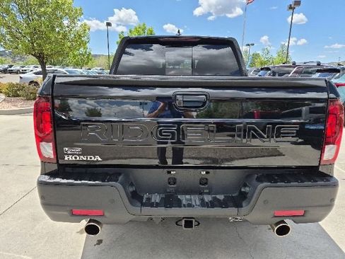 Certified 2024 Honda Ridgeline Black Edition image 7