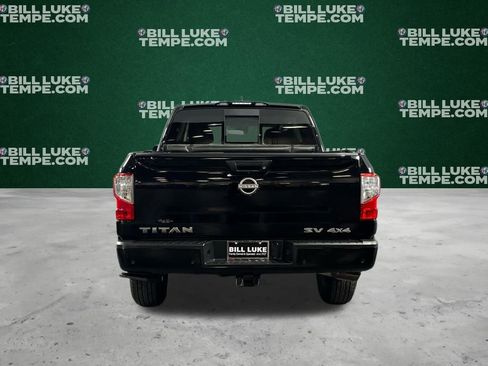 Used 2024 Nissan Titan SV w/ SV Convenience Package image 7