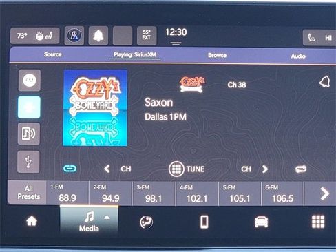 Certified 2023 Jeep Compass Limited w/ Sun and Sound Group image 28