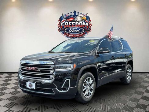 Used 2023 GMC Acadia SLT AWD/4WD image 2