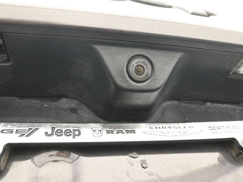 Used 2021 Jeep Grand Cherokee Limited w/ Quick Order Package 28K 80th RWD image 33