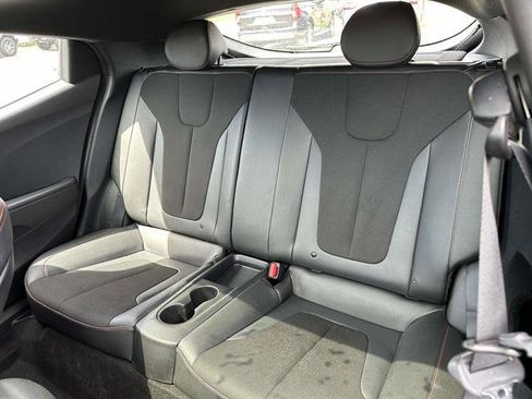 Used 2019 Hyundai Veloster 2.0 Premium FWD image 10
