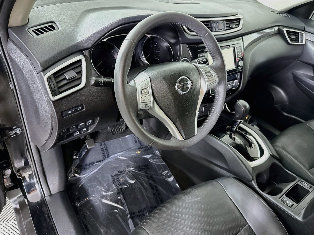 Used 2014 Nissan Rogue SL AWD/4WD image 19