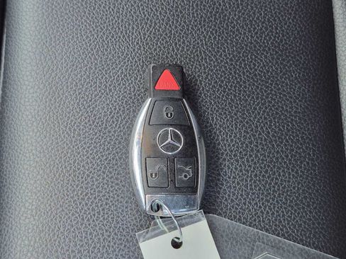 Used 2020 Mercedes-Benz GLA 250 4MATIC image 42