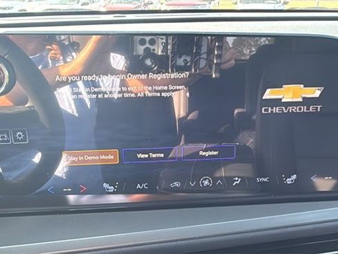 New 2026 Chevrolet Traverse LT w/ Driver Confidence Package image 18