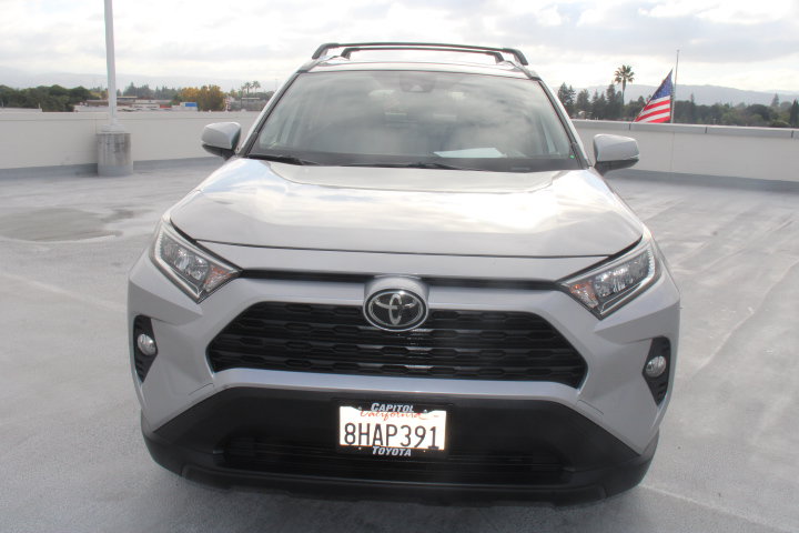 Used 2019 Toyota RAV4 XLE Premium w/ All Weather Liner Package FWD image 8