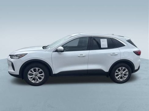 Used 2023 Ford Escape Active image 47