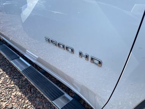 Used 2020 Chevrolet Silverado 3500 High Country w/ Z71 Off-Road Package AWD/4WD image 4