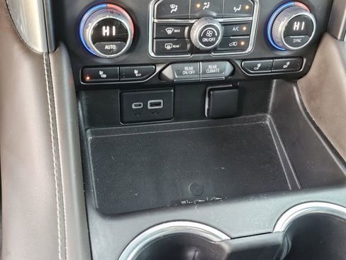 Used 2023 Chevrolet Tahoe Z71 image 23