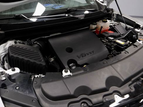 Used 2023 Chevrolet Traverse RS w/ LPO, Floor Liner Package AWD/4WD image 17