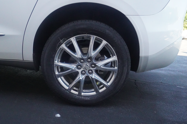 Used 2023 Buick Enclave Premium w/ Experience Buick Package FWD image 32