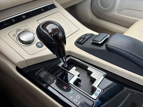 Used 2014 Lexus ES 350 w/ Luxury Package FWD image 18
