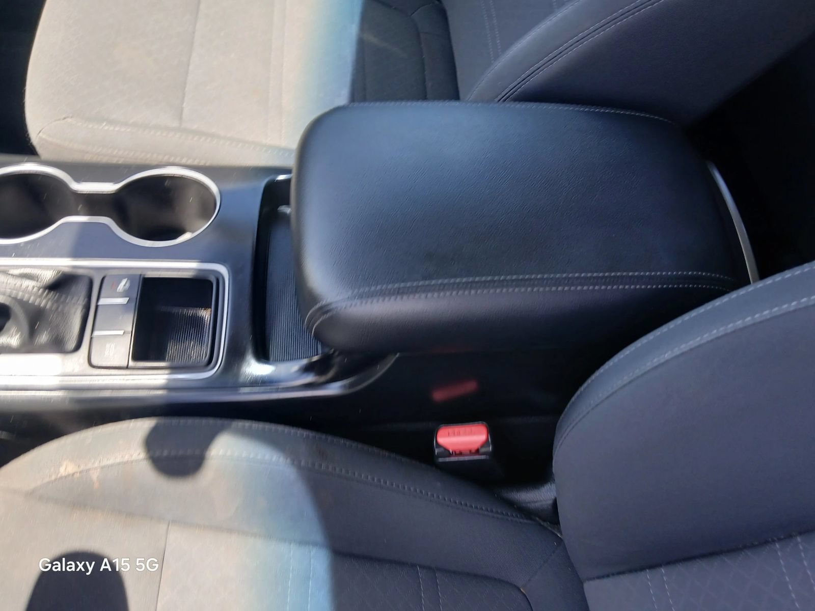 Used 2020 Kia Sorento S FWD image 9