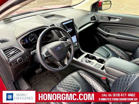 Used 2024 Ford Edge Titanium AWD/4WD image 11