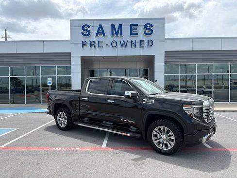 Used 2024 GMC Sierra 1500 Denali w/ Technology Package AWD/4WD image 2