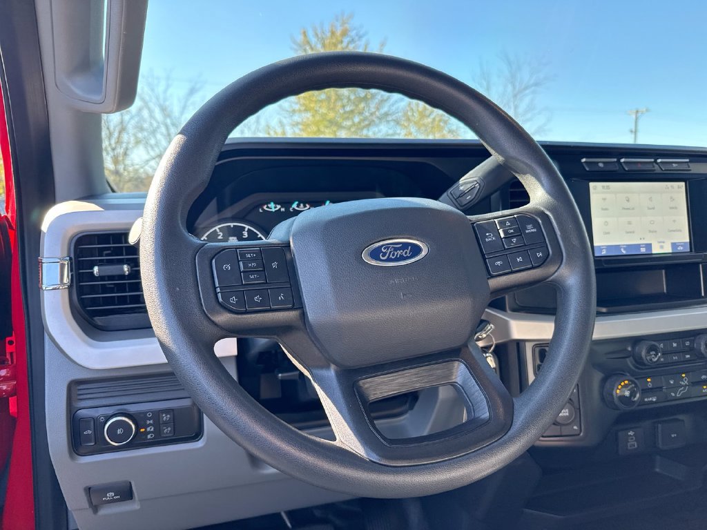 Used 2023 Ford F450 XL w/ Snow Plow/Camper Package AWD/4WD image 11
