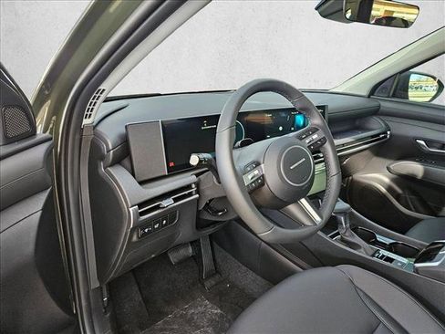New 2026 Hyundai Tucson SEL image 3