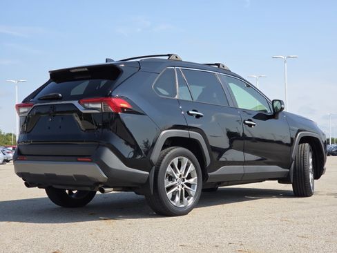 Used 2021 Toyota RAV4 Limited AWD/4WD image 20