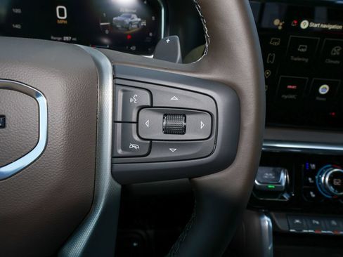 New 2026 GMC Sierra 1500 Denali w/ Denali Reserve Package AWD/4WD image 22