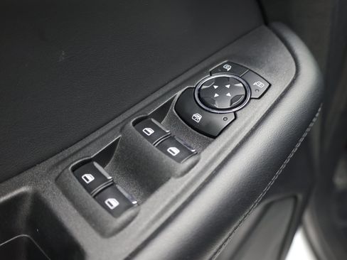 Used 2024 Ford Edge SEL AWD/4WD image 13